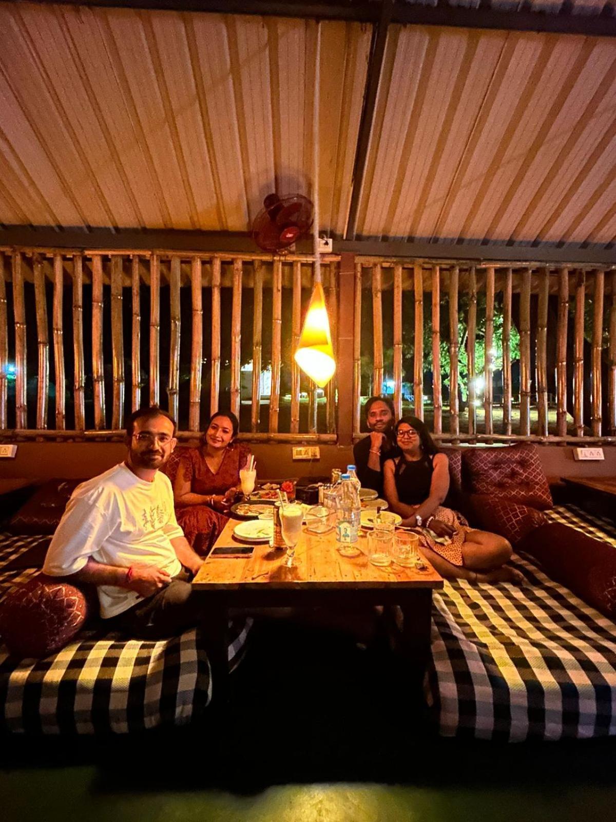 Hampi Village Resort & Tutti Cafe Экстерьер фото