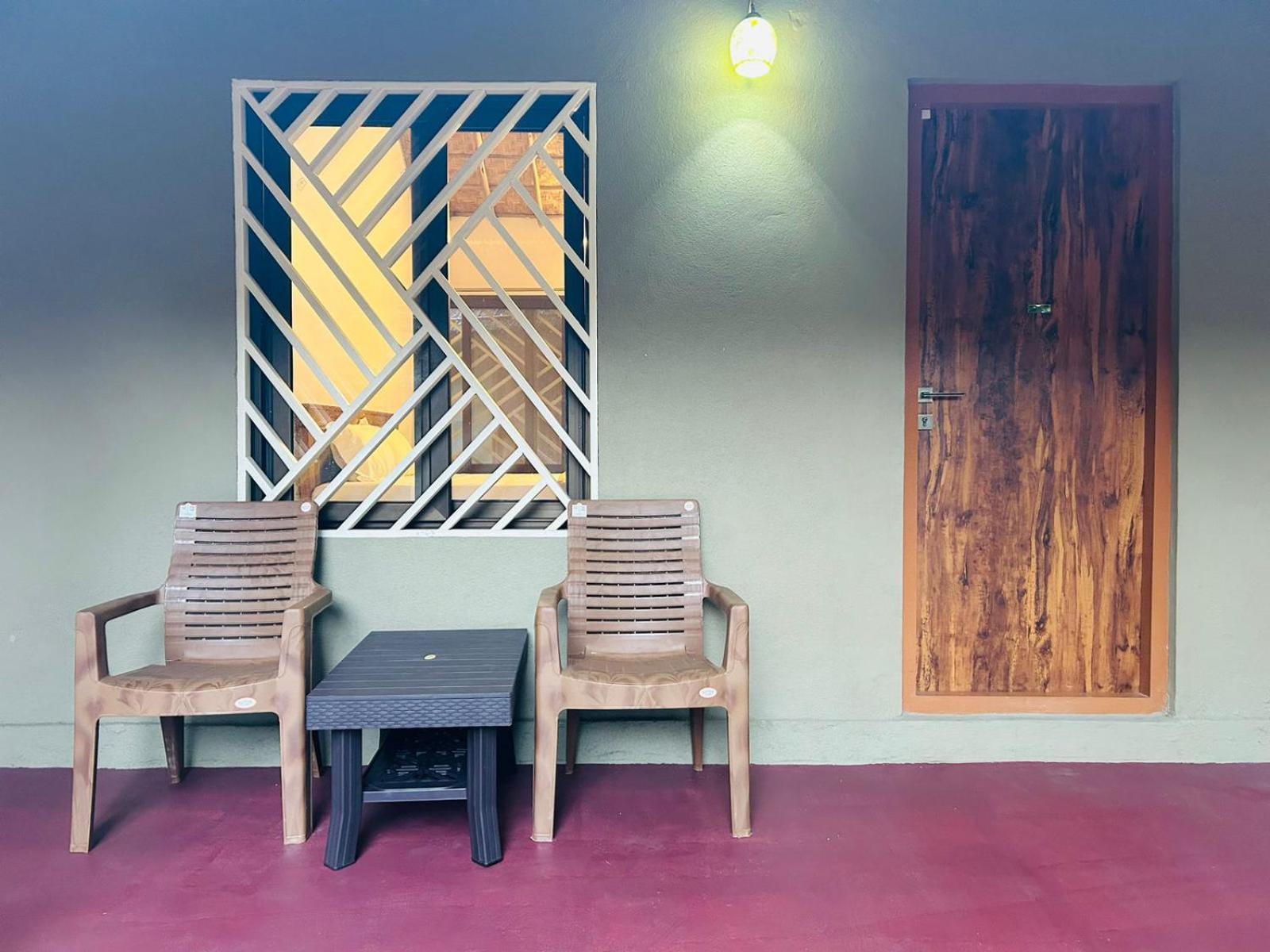 Hampi Village Resort & Tutti Cafe Экстерьер фото