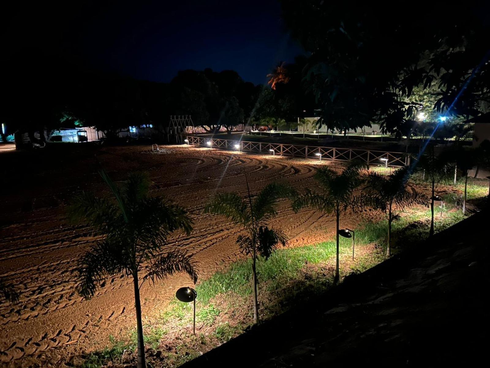 Hampi Village Resort & Tutti Cafe Экстерьер фото